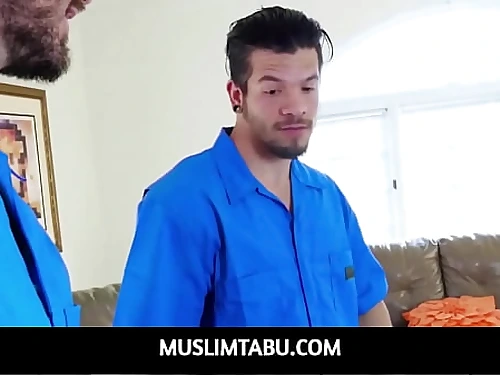 MuslimTabu-18yo Arab Maya Bijou inhaled and facial cumshot threesome