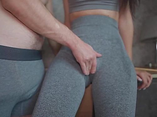 Can&#039;t Stop Rubbin' Step Mother After The Gym! Yoga Trousers Hump and Internal ejaculation 4k