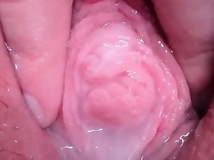 Unbelievable Open Cooch Close-up Climax in HD